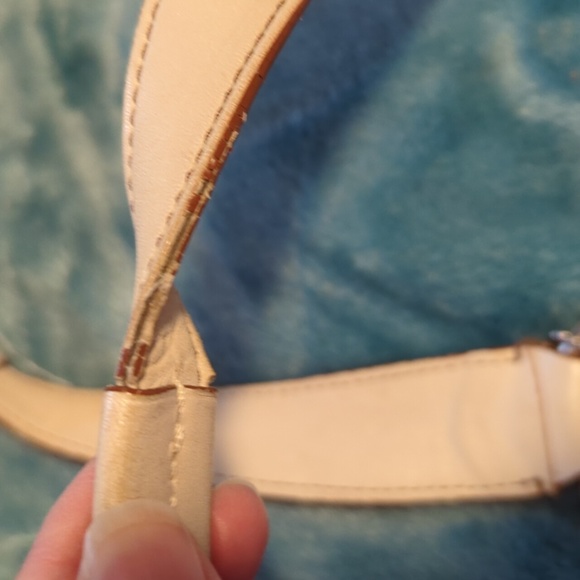 Coach smooth leather purse - Picture 6 of 16